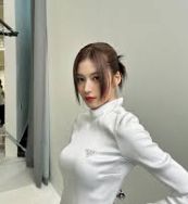 资讯页头部顺手